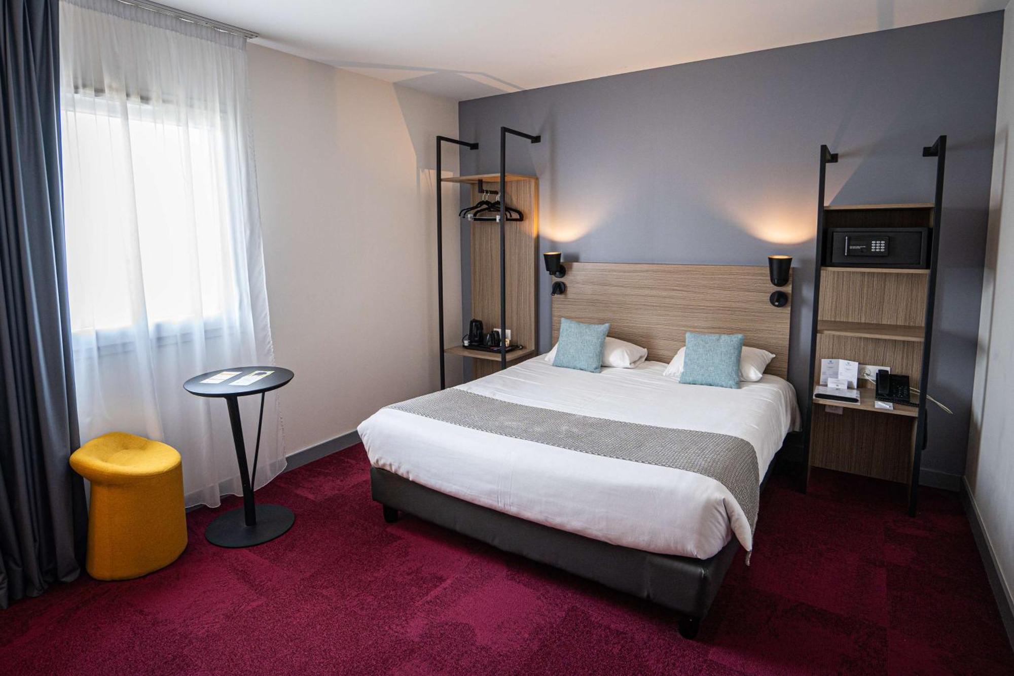 Sure Hotel By Best Western Les Portes De 몽토방 외부 사진